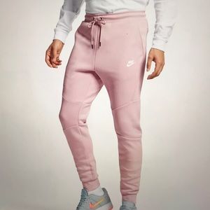 Men’s Nike Tech Fleece Joggers